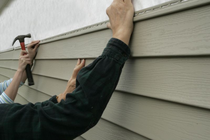 Vinyl Siding Repair Image 5
